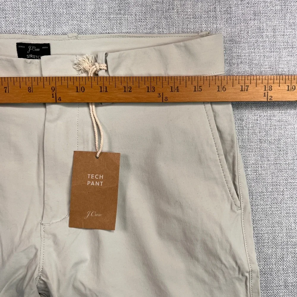 J. Crew 484 Slim Stretch Tech Pants Men 30x32 Khaki Water Resistant Commuter NEW